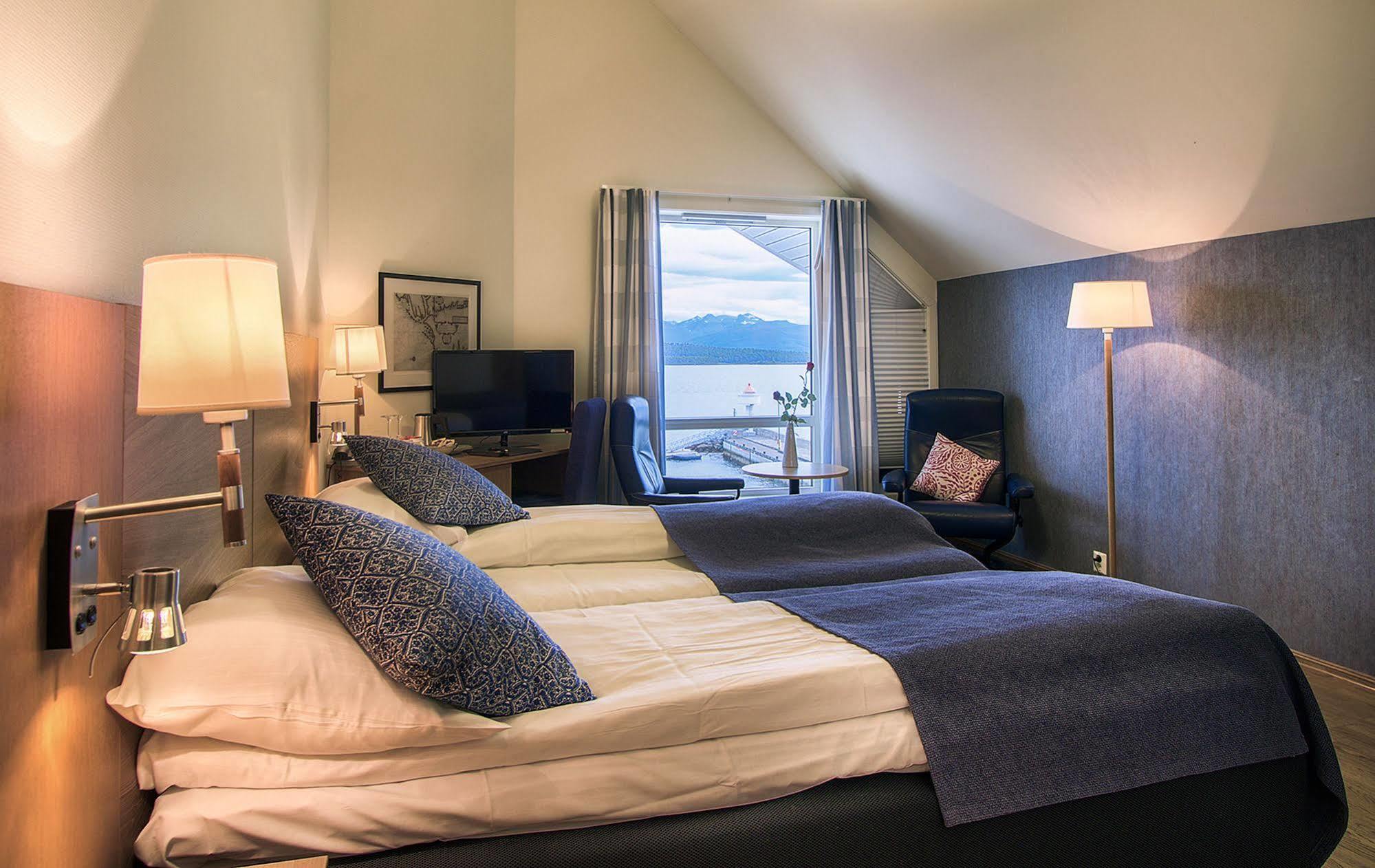 Molde Fjordhotell - By Classic Norway Hotels מראה חיצוני תמונה